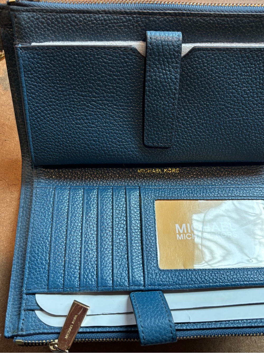 Michael Kors Teal Pebbled Leather Wristlet with Gold Logo - Picture 2 of 2